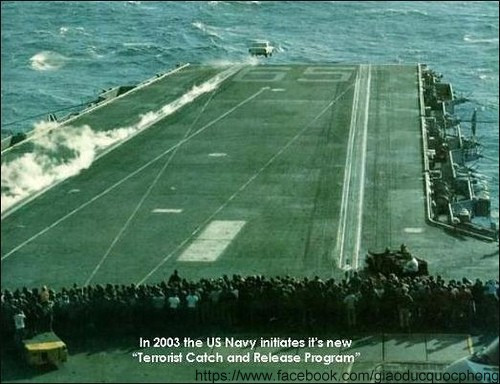 Xe ô tô cất cánh từ tàu sân bay? Xe ô tô cất cánh từ tàu sân bay?