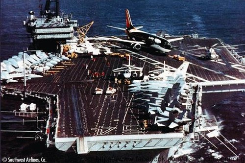 Đúng là... tàu sân bay Đúng là... tàu sân bay