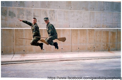 Binh bét cưỡi chổi Binh bét cưỡi chổi