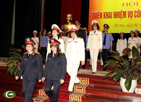 Trình diễn mẫu trang phục mới