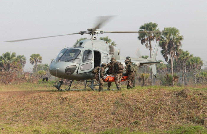 Quân đội Pháp tập trận ở Bờ Biển Ngà