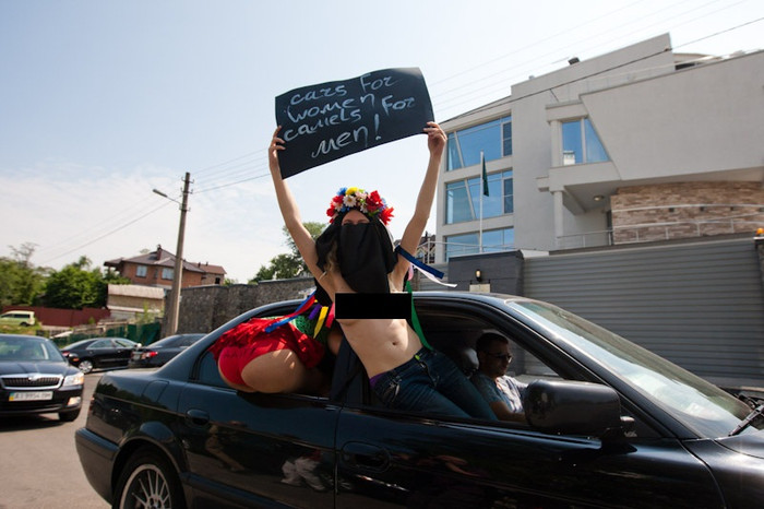 Phong trào FEMEN xuất hiện tại Ucraina