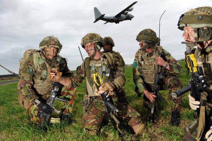 Cuộc tập trận này cũng có sự tham gia của nhiều lực lương, phương tiện quân sự đến từ một số quốc gia trong khu vực.