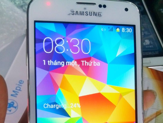 Hình thức gần như y hệt hàng thật. Hình thức gần như y hệt hàng thật.
