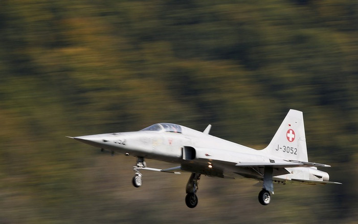 F-5 của Không quân Thụy Sỹ. F-5 của Không quân Thụy Sỹ.