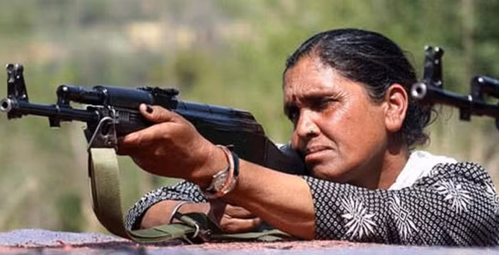 Lực lượng dân quân tự vệ của Ấn Độ tại khu vực Kashmir.