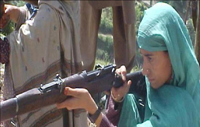 Lực lượng dân quân tự vệ của Ấn Độ tại khu vực Kashmir. Lực lượng dân quân tự vệ của Ấn Độ tại khu vực Kashmir.