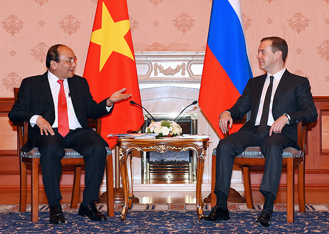 Thủ tướng Nguyễn Xuân Phúc hội đàm với Thủ tướng Dmitry Medvedev - Ảnh: VGP/Quang Hiếu Thủ tướng Nguyễn Xuân Phúc hội đàm với Thủ tướng Dmitry Medvedev - Ảnh: VGP/Quang Hiếu