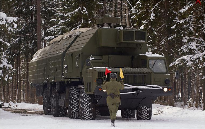 Xe chở khí tài. ra đa chuyên dụng Xe chở khí tài. ra đa chuyên dụng