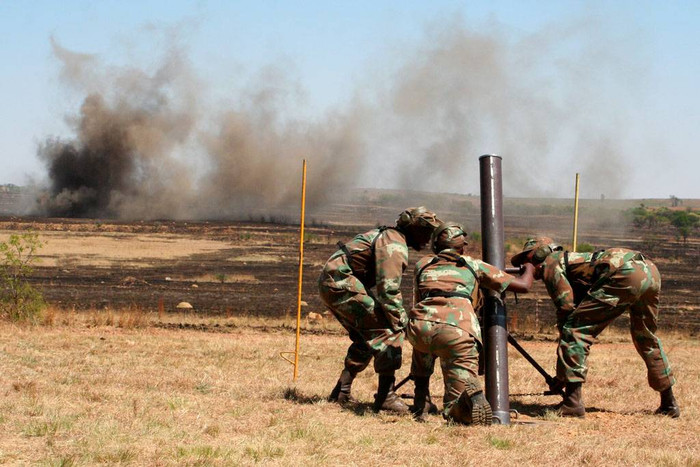 Cối M5 cỡ đạn 120mm Cối M5 cỡ đạn 120mm