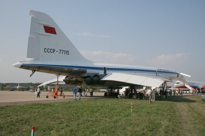 Tu-144 Tu-144