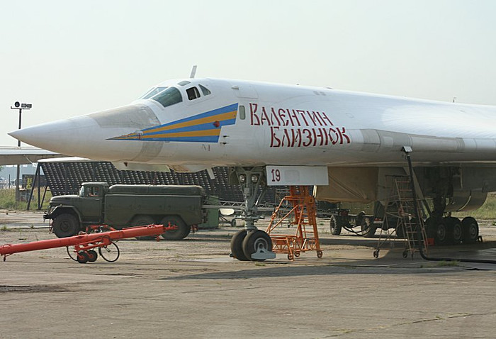 Oanh tạc cơ chiến lược Tu-160 Oanh tạc cơ chiến lược Tu-160