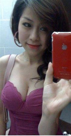 Mốt "tự sướng" bằng iPhone của teengirl Việt ảnh 13