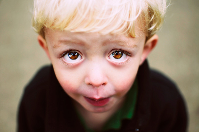 CHILDHOOD: Tuổi thơ là khi mọi thứ đều là những câu chuyện thần tiên. Ảnh của Mei Ratz, chụp ở Portland, Oregon. CHILDHOOD: Tuổi thơ là khi mọi thứ đều là những câu chuyện thần tiên. Ảnh của Mei Ratz, chụp ở Portland, Oregon.