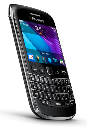 BlackBerry Bold 9790.