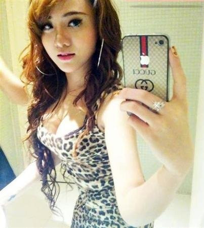 Mốt "tự sướng" bằng iPhone của teengirl Việt ảnh 6