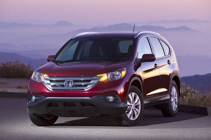 Ngoại hình của 2012 Honda CR-V được làm mới hoàn toàn trông khá bắt mắt với những đường nét mềm mại, mượt mà nhưng vẫn giữ được phong cách thể thao, phần đầu với lưới tản nhiệt rộng hơn và cản trước được thiết kế lại giúp xe có một diện mạo hầm hố hơn. Ngoại hình của 2012 Honda CR-V được làm mới hoàn toàn trông khá bắt mắt với những đường nét mềm mại, mượt mà nhưng vẫn giữ được phong cách thể thao, phần đầu với lưới tản nhiệt rộng hơn và cản trước được thiết kế lại giúp xe có một diện mạo hầm hố hơn.