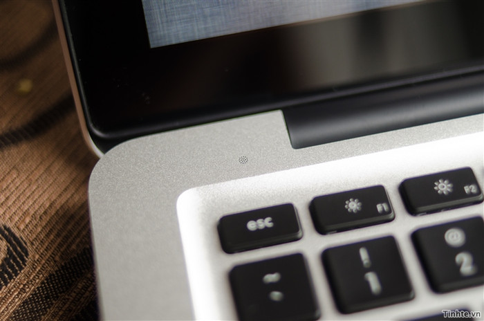 Vị trí mới của Microphone Vị trí mới của Microphone