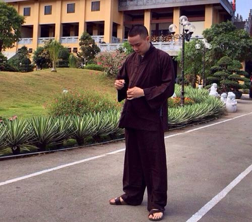 Cao Thái Sơn gây choáng với tuyên bố Quy y cửa Phật Cao Thái Sơn gây choáng với tuyên bố Quy y cửa Phật