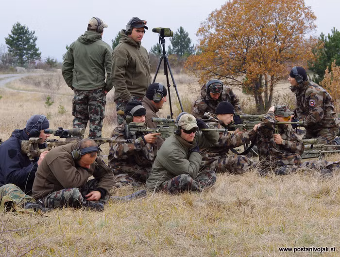 Luyện tập kỹ năng bắn tỉa