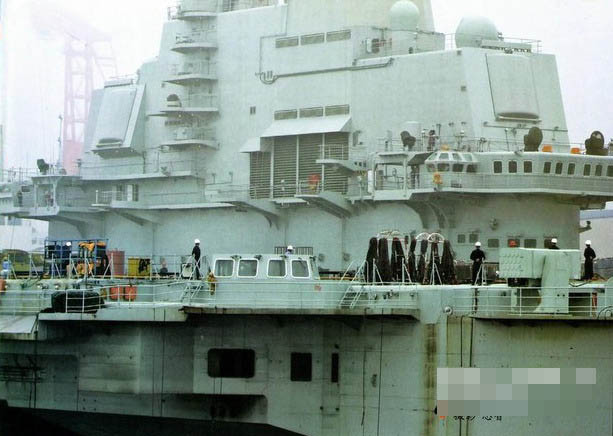 Thiết bị, vũ khí của tàu sân bay Thi Lang (Varyag).