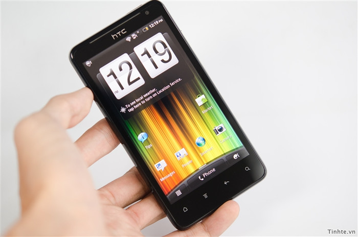 Màn hình 4,5" độ phân giải qHD Màn hình 4,5" độ phân giải qHD