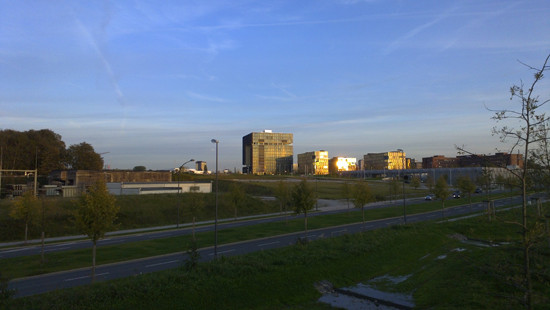 Dưới ống kính N9 đây nhìn như cảnh chiều muộn. Dưới ống kính N9 đây nhìn như cảnh chiều muộn.