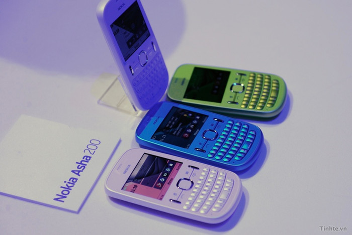 5 ưu điểm nổi bật của Nokia Asha giá rẻ ảnh 1 5 ưu điểm nổi bật của Nokia Asha giá rẻ ảnh 1