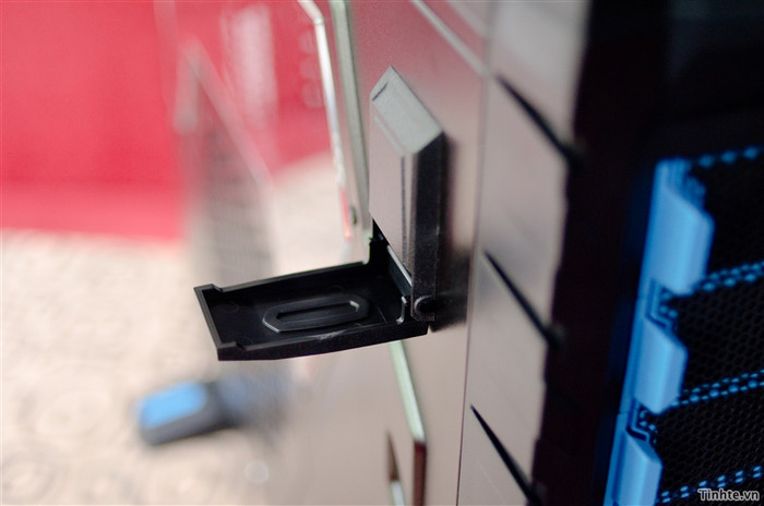 Cái này dùng để treo tai nghe