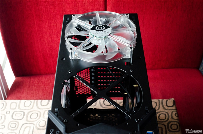 Mặt trên khi tháo tấm lưới ra