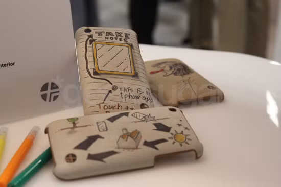 Bộ sản phẩm case iPhone Sketch Up của Trexta rất tinh nghịch, cá tính