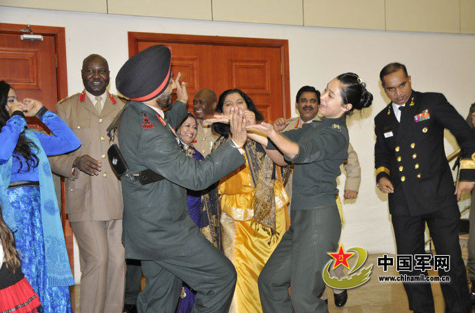 Học viên quân sự nước ngoài đón tết Âm tại Trung Quốc ảnh 1 Học viên quân sự nước ngoài đón tết Âm tại Trung Quốc ảnh 1