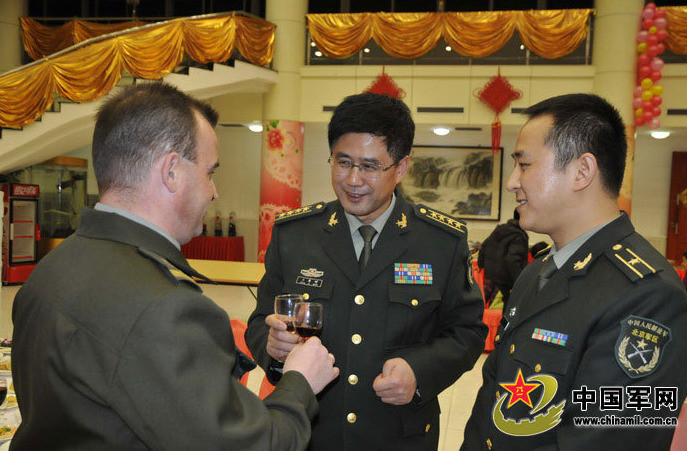 Học viên quân sự nước ngoài đón tết Âm tại Trung Quốc ảnh 13 Học viên quân sự nước ngoài đón tết Âm tại Trung Quốc ảnh 13