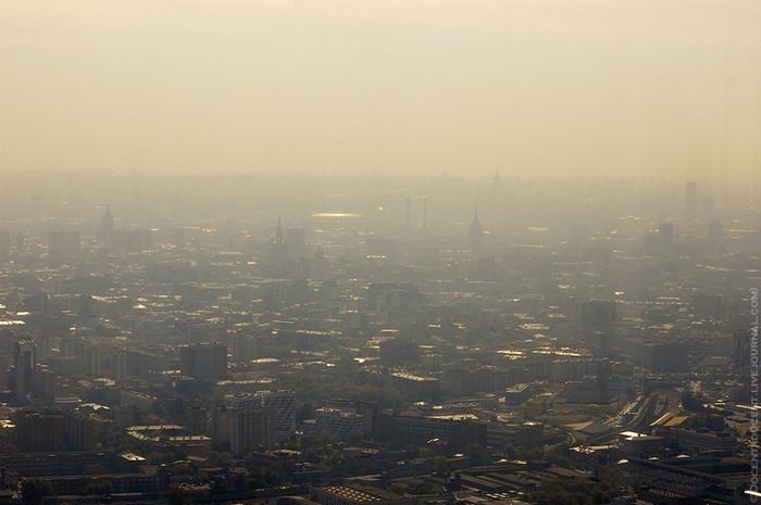 Tháp truyền hình Ostankino và quang cảnh bên dưới, bên trong, xung quanh. Tháp truyền hình Ostankino và quang cảnh bên dưới, bên trong, xung quanh.