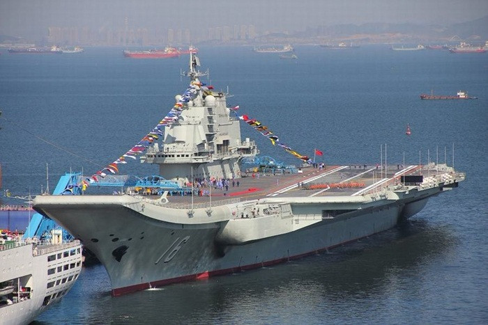 Tàu sân bay Liêu Ninh của Hải quân PLA Tàu sân bay Liêu Ninh của Hải quân PLA