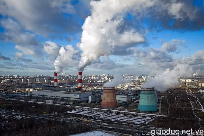 Khu vực hồ chứa nước Khimki.