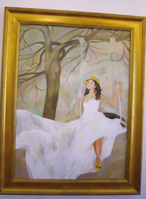 Không dừng lại ở việc minh họa khuôn mặt, dáng hình hay cuộc sống của một số “đại gia” Việt, với xe hơi hàng hiệu, máy bay, biệt thự, du thuyền sang trọng, chó cảnh, cây cảnh siêu đắt và “chân dài”… bức tranh, giá vẽ, một câu hỏi, một thách thức, không chỉ với các “đại gia” Việt – người xuất hiện trong tranh, mà cả với chính các nghệ sĩ và với cả thị trường... Ảnh: Người đẹp "đại gia" Lý Nhã Kỳ, tác giả: Triệu tuấn Long, chất liệu: sơn dầu, giá bán... 5.714,28 USD?!