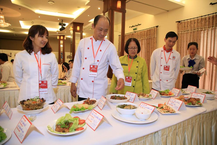 Hầu hết các bạn thí sinh đã đáp ứng được các tiêu chí của cuộc thi và Ban giám khảo đánh giá rất cao về tiềm năng phát triển nghề nghiệp tương lai của các bạn. Hầu hết các bạn thí sinh đã đáp ứng được các tiêu chí của cuộc thi và Ban giám khảo đánh giá rất cao về tiềm năng phát triển nghề nghiệp tương lai của các bạn.