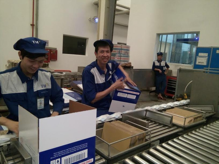 Mô hình chăn nuôi bò sữa của TH true milk đảm bảo cung cấp đủ sữa tươi cho Chương trình sữa học đường quốc gia. Mô hình chăn nuôi bò sữa của TH true milk đảm bảo cung cấp đủ sữa tươi cho Chương trình sữa học đường quốc gia.