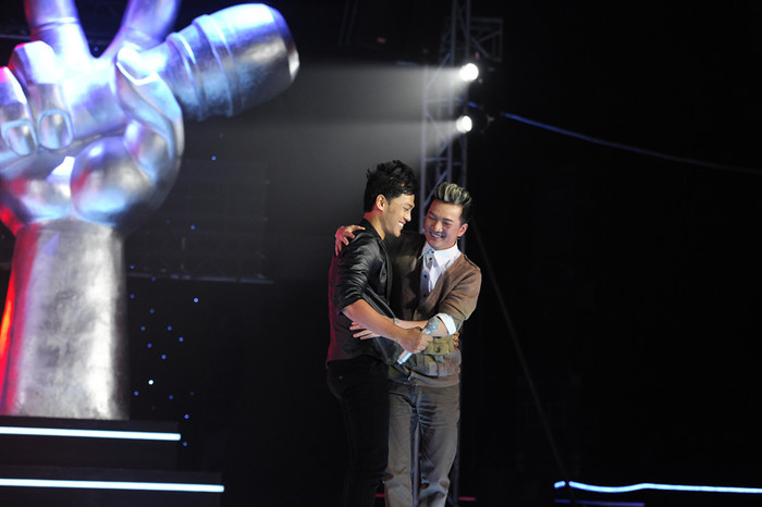 Mr Đàm: "Đa màu sắc là chính tôi chứ không ai khác". Mr Đàm: "Đa màu sắc là chính tôi chứ không ai khác".