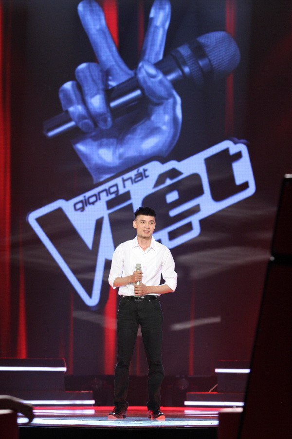 Trần Lập khẳng định Kim Cương ngoài 30 tuổi trong khi thí sinh này không hề giới thiệu về tuổi tác của mình. Phải chăng điều đó chứng minh rằng Ban giám khảo không phải không biết về các thí sinh của mình? Trần Lập khẳng định Kim Cương ngoài 30 tuổi trong khi thí sinh này không hề giới thiệu về tuổi tác của mình. Phải chăng điều đó chứng minh rằng Ban giám khảo không phải không biết về các thí sinh của mình?