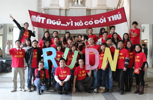 Mất ngủ…để cống hiến và giành thành tích cao nhất Mất ngủ…để cống hiến và giành thành tích cao nhất