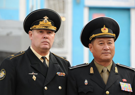 Chuẩn Đô đốc Kim Min-Sik thăm Hạm đội Thái Bình Dương Chuẩn Đô đốc Kim Min-Sik thăm Hạm đội Thái Bình Dương