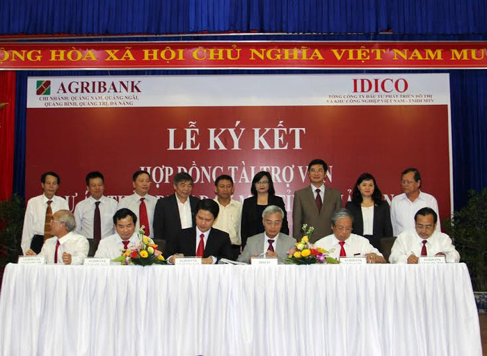 Lễ ký kết Hợp đồng tài trợ vốn cho dự án Thủy điện Đăk Mi 3 giữa Agribank và IDICO.