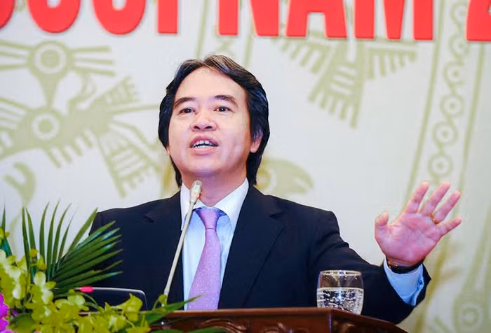 Nhìn lại nhiệm kỳ vừa qua, Thống đốc Nguyễn Văn Bình đã thực hiện được khá trọn vẹn những lời hứa của mình với Đảng, Quốc hội, Chính phủ và nhân dân. Nhìn lại nhiệm kỳ vừa qua, Thống đốc Nguyễn Văn Bình đã thực hiện được khá trọn vẹn những lời hứa của mình với Đảng, Quốc hội, Chính phủ và nhân dân.