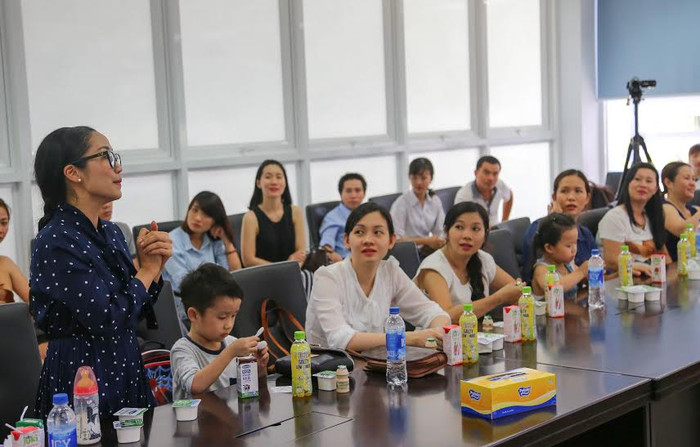 Mẹ Ốc Thanh Vân chia sẻ cảm xúc chân thành sau chuyến tham quan đầy bổ ích.