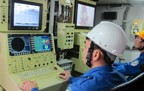 Hệ thống rađa hiện đại trên tàu - Ảnh: QĐND Hệ thống rađa hiện đại trên tàu - Ảnh: QĐND