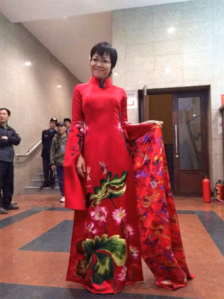 MC Thảo Vân vẫn đảm nhiệm vai trò MC của Gặp nhau cuối năm 2014