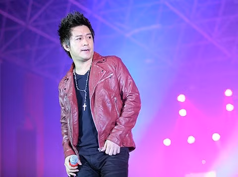 Cả ba chàng trai Mậu Ngọ là Quang Dũng, Chí Anh, Tuấn Hưng đều vẫn đang "phòng không"