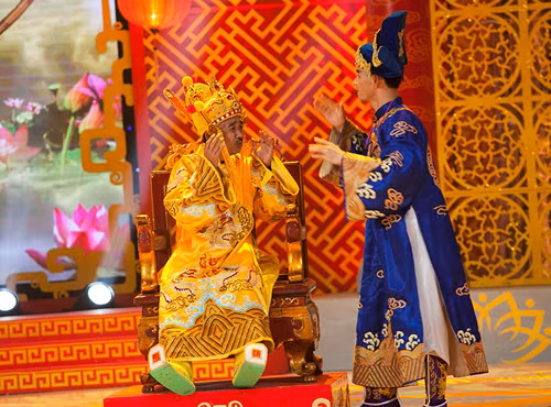 Diễn xuất tuyệt vời của Quốc Khánh đem lại những tiếng cười thoải mái cùng những thông điệp rõ ràng cho Táo quân 2014